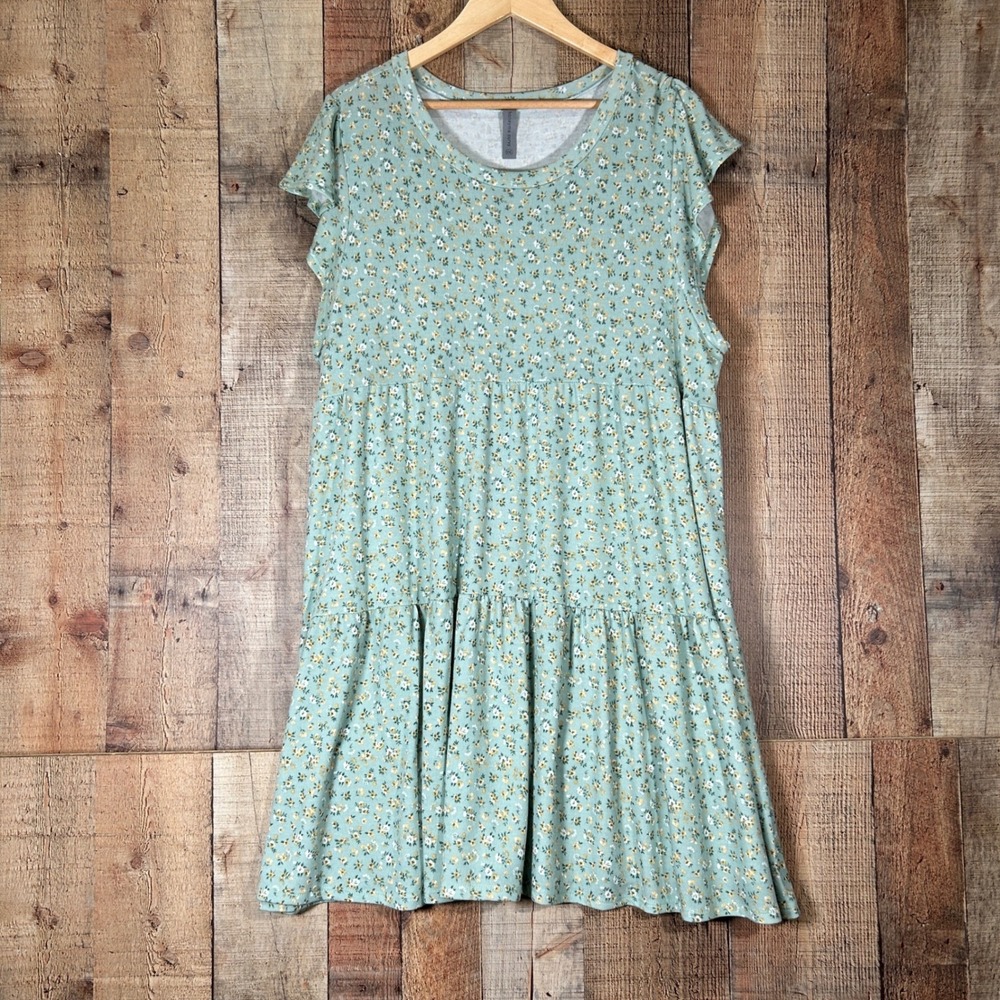 Honeyme Sage Green Ditsy Floral Knit Tiered Babydoll Mini Dress XXL 2X Flutter